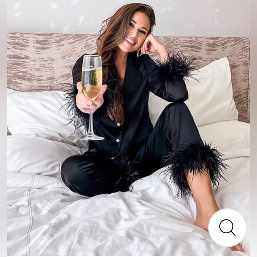 Two-Piece Feather Trouser Pajamas